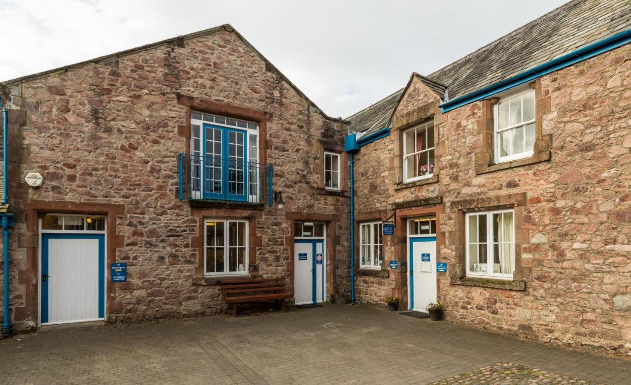 雷文格拉斯Muncaster Castle Coachman'S Quarters住宿加早餐旅馆 外观 照片